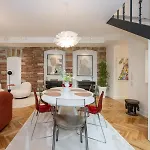 Ultra Luxury, 140m2, Sauna, Walk-in Wardrobe, Office