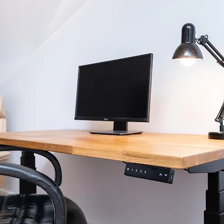 Ultra Luxury, 140m2, Sauna, Walk-in Wardrobe, Office 公寓