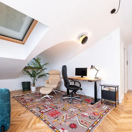 Apartment Ultra Luxury, 140m2, Sauna, Walk-in Wardrobe, Office Reval