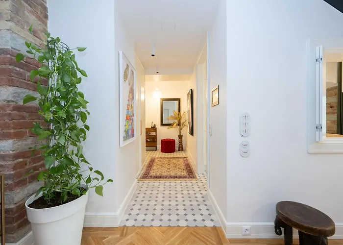 公寓 Ultra Luxury, 140m2, Sauna, Walk-in Wardrobe, Office *