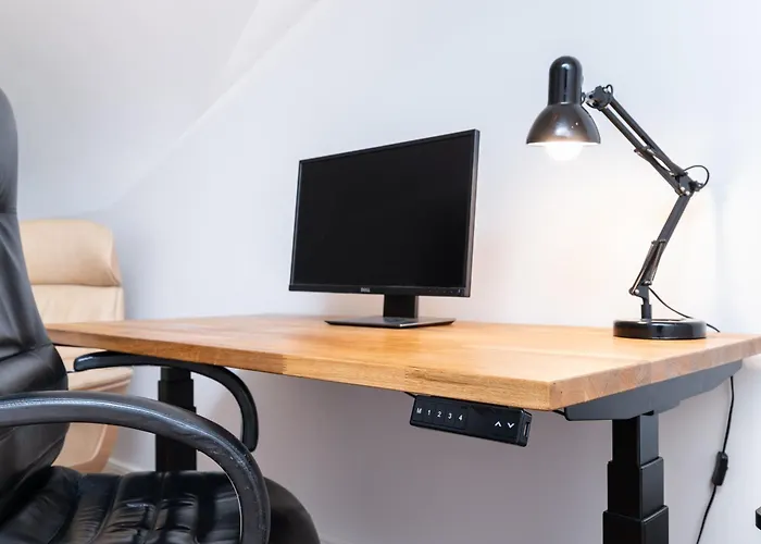 Ultra Luxury, 140m2, Sauna, Walk-in Wardrobe, Office 公寓