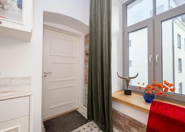 Apartman Ultra Luxury, 140m2, Sauna, Walk-in Wardrobe, Office *